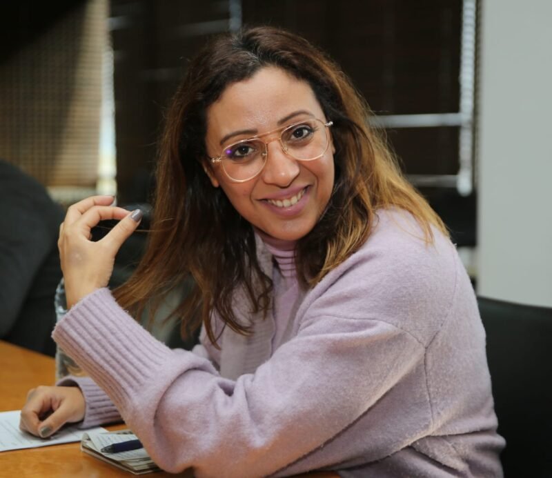 “الطاكسيات”… وسياسة “البلطجة”