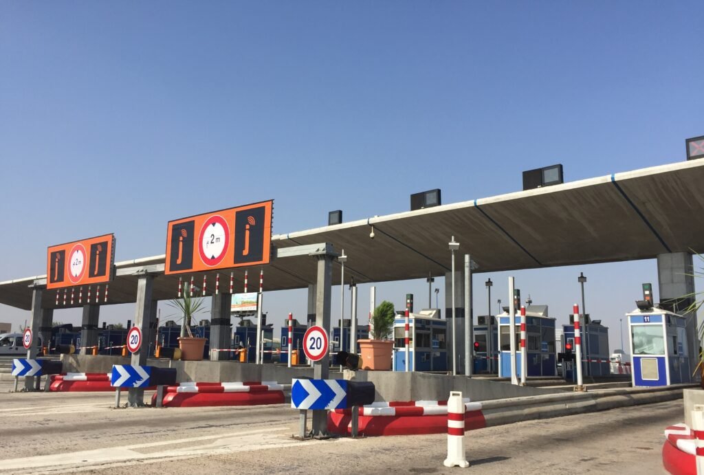 مهم للعائدين من العطلة… نصائح وتوصيات لسفر آمن