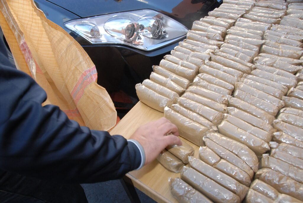 إحباط تهريب 347 كيلوغراما من الشيرا بطنجة