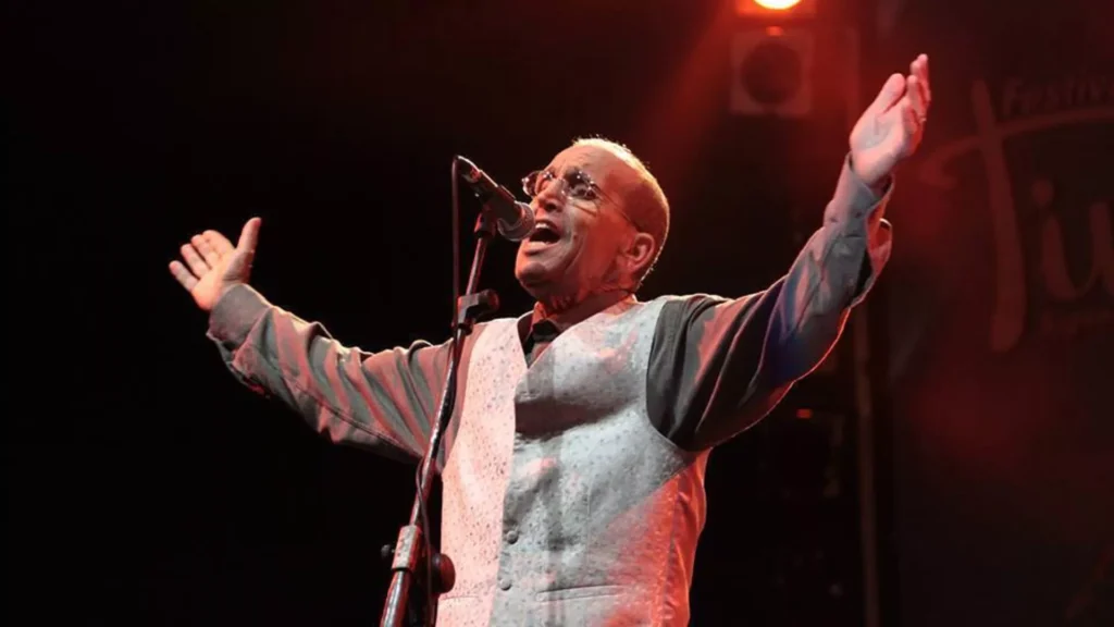 عموري مبارك | H-NEWS آش نيوز