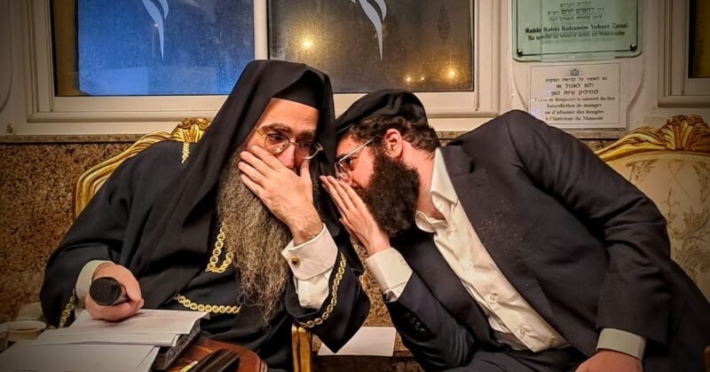 رابي بينتو في زيارة لقبر جده بالصويرة