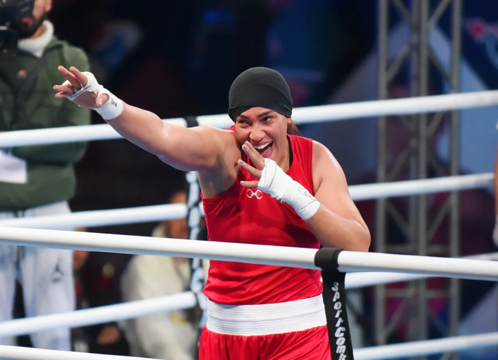 المرضي تبهر الملاكمة العالمية