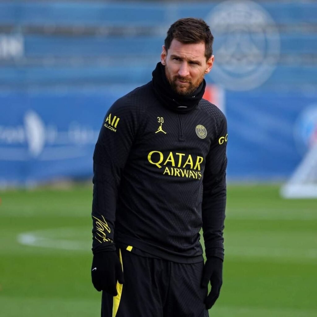 ميسي يفجر فضيحة جديدة بباريس