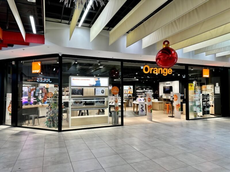 دار بوكس يثير غضب زبناء أورانج