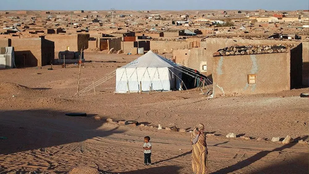 الجزائر تسلم البوليساريو ناشطا إسبانيا وتخضعه للتعذيب