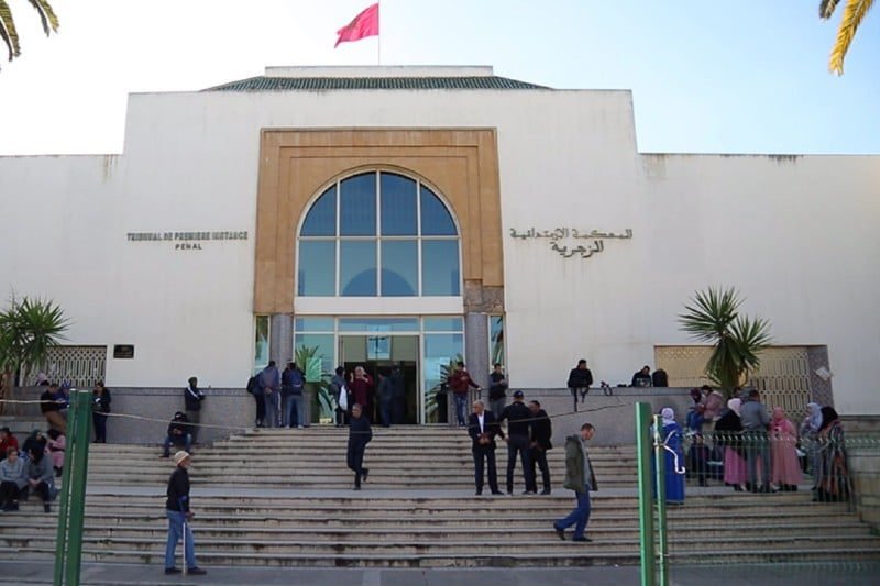 متابعة منتحلة صفة طبيب أسنان بالبيضاء في حالة اعتقال