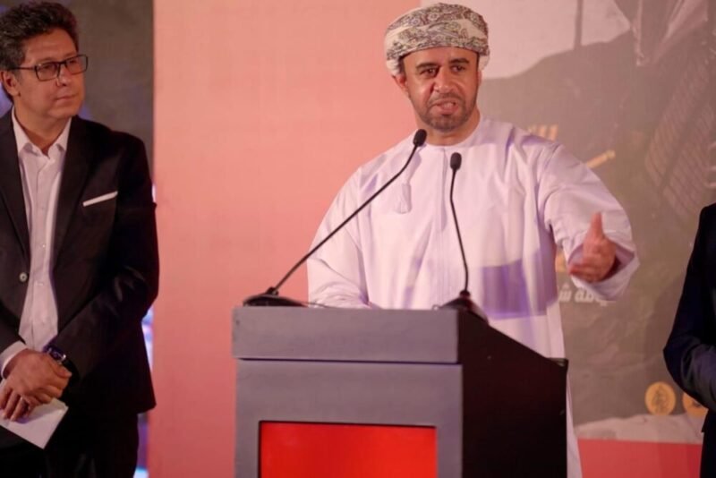 زهران القاسمي يفوز بجائزة البوكر