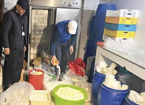 ترحيل مصانع غير آمنة خارج البيضاء