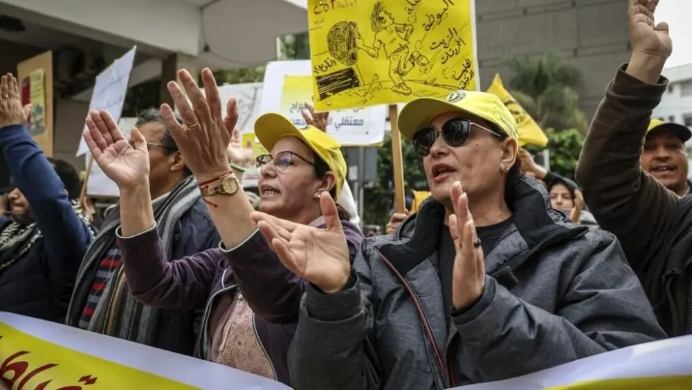 “الكونفدراليون” يطالبون الحكومة بالوفاء بالتزاماتها