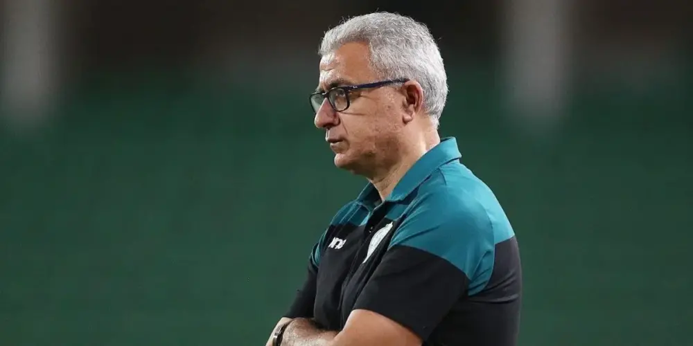 إقالة منذر الكبير من تدريب الرجاء