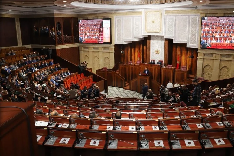 الوزراء “يقاطعون” البرلمان