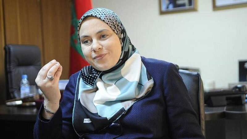 بعد صراع مع المرض…وفاة الوزيرة السابقة سمية بنخلدون