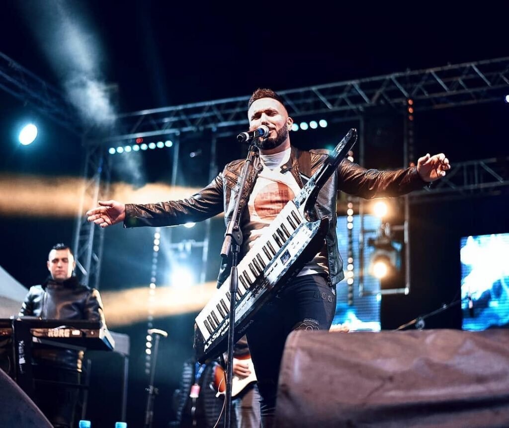 اتصالات المغرب تلغي حفل رضا الطالياني بالحسيمة