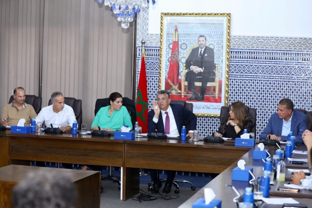 “البام” يدعو إلى ترسيخ البعد الاجتماعي في مشروع قانون المالية