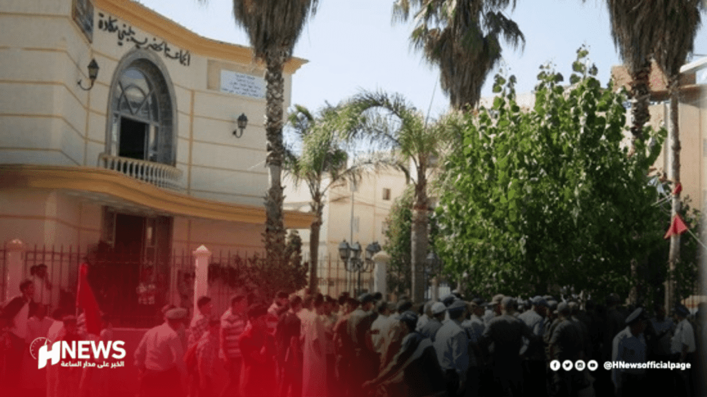 المعارضة والأغلبية “يد واحدة” للإطاحة برئيس بني مكادة بطنجة