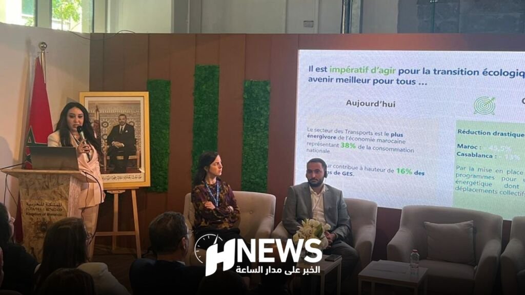 عمدة البيضاء تعرض برنامج تنقل استباقي وتعد بتوفير 700 حافلة