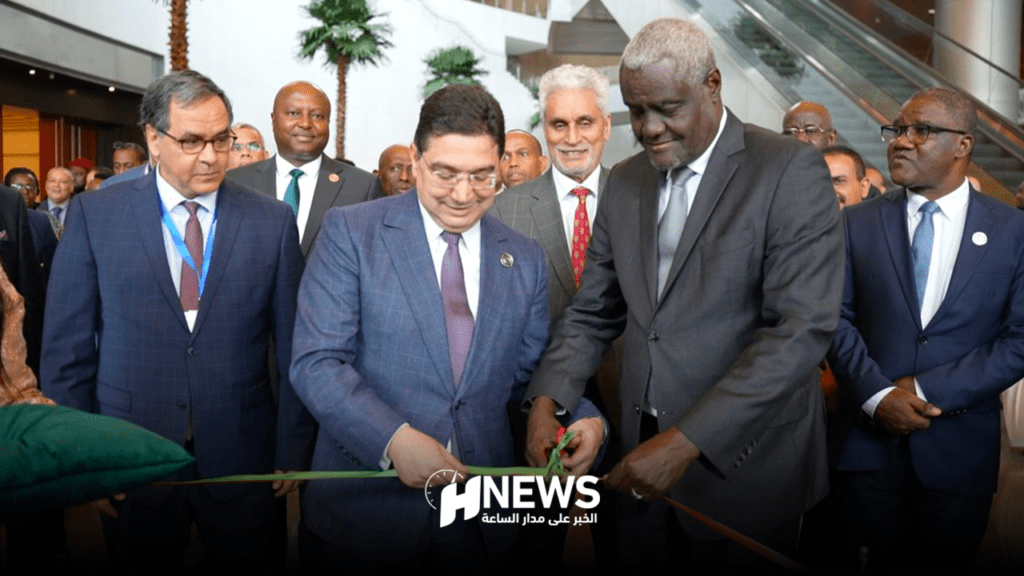 بالصور..بوريطة يدشن نافورة مغربية بمقر الاتحاد الإفريقي