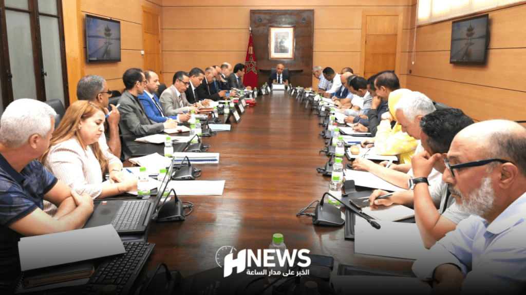 تفاصيل اجتماع بنموسى بنقابات التعليم