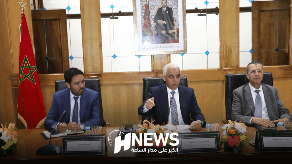 وزير الصحة يعقد اجتماعا مع ممثلي الهيئات النقابية.. التفاصيل