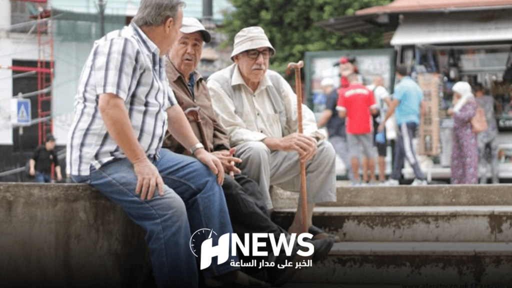 متقاعدو التعليم يواجهون الحكومة باحتجاجات في يوم المسنين