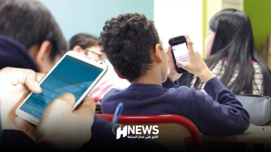 الدول الأوروبية تتحرك لحظر الهواتف المحمولة في المدارس