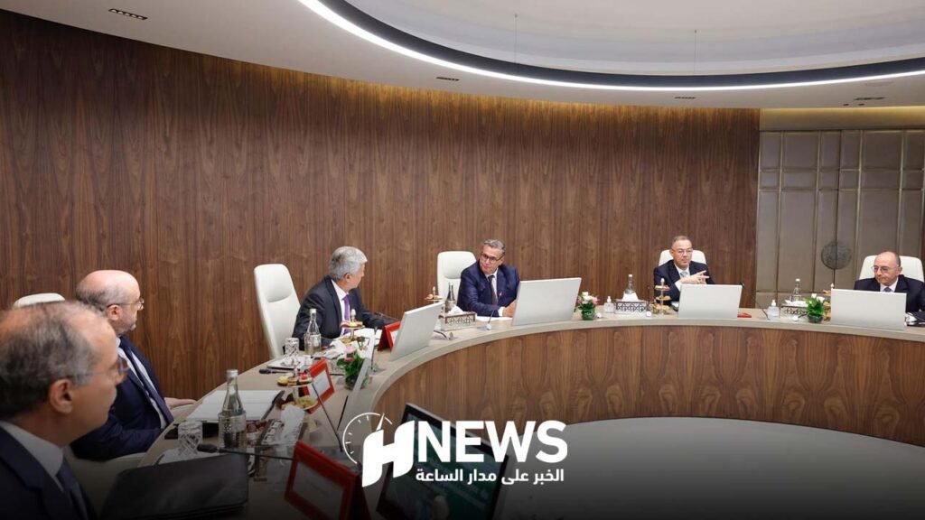 أخنوش يتدارس مع المهنيين إجراءات إنعاش القطاع الفلاحي وضمان تموين الأسواق