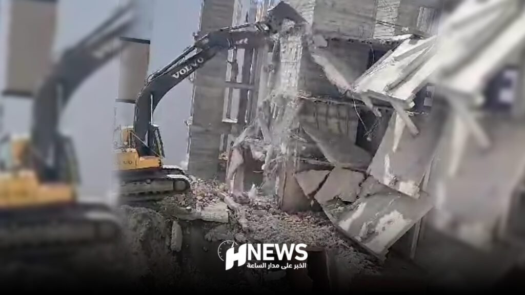 بوسكورة.. مواصلة هدم عمارات بنيت فوق طريق عمومي ومطالب بالتحقيق