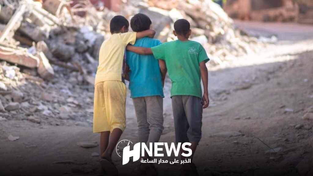 أطفال الشوارع في أزقة البيضاء.. واقع مرير وحياة بلا مأوى