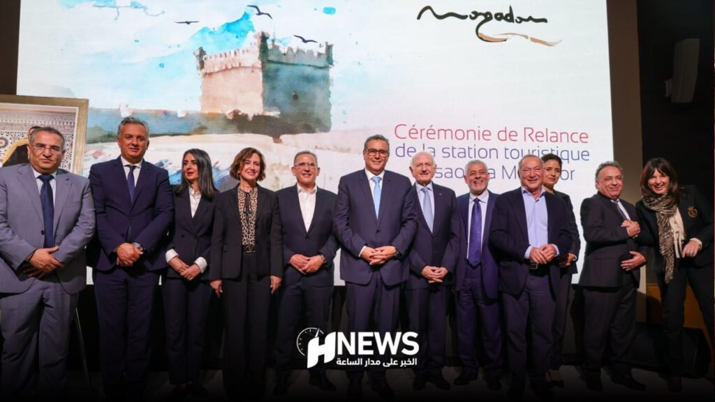 أخنوش يوقع اتفاقية بـ 2.3 مليار درهم لتطوير محطة “موكادور” وخلق 20 ألف منصب شغل