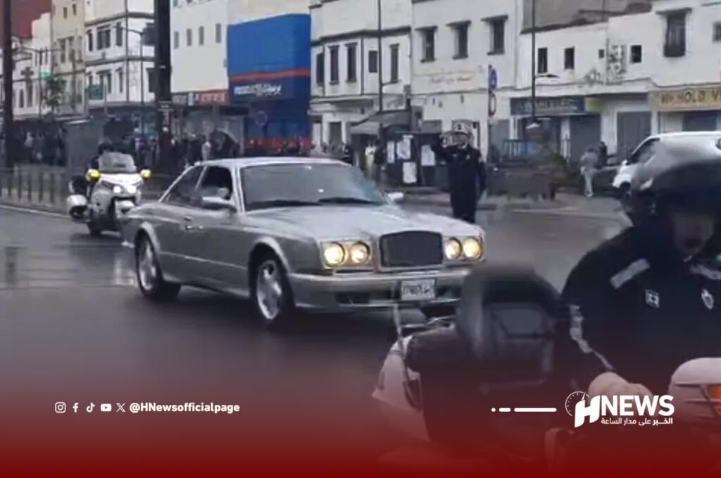 الملك بالدار البيضاء