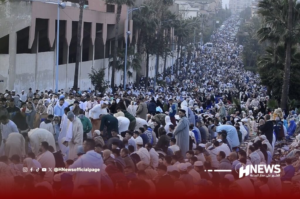 فيديو.. صلاة عيد الفطر تجمع الآلاف بمصلى الرحمة ومولاي رشيد