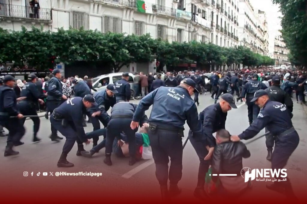 القمع في الجزائر