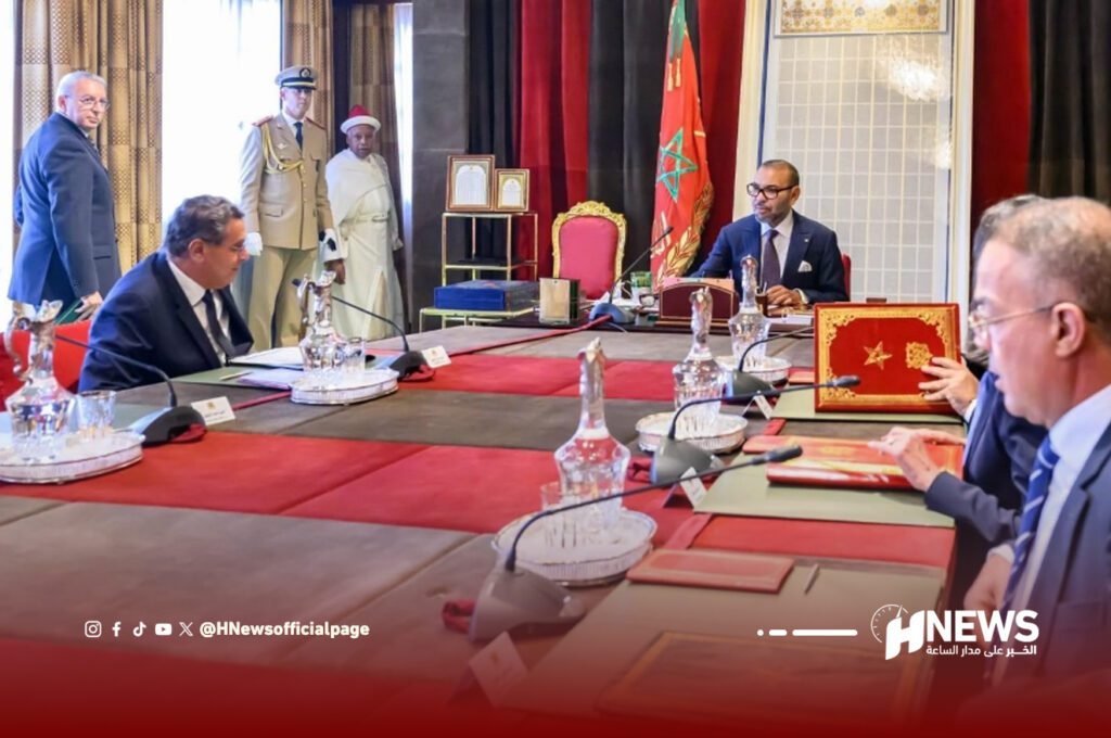 تغييرات واسعة في صفوف العمال والمدراء المركزيين بالداخلية