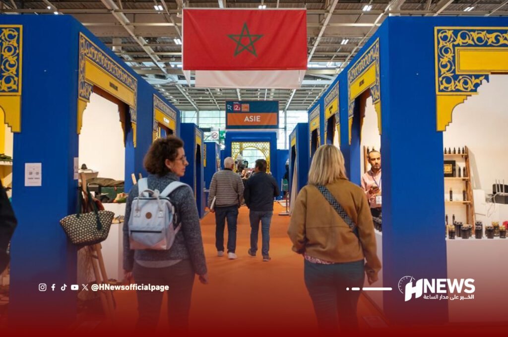 المغرب يحصد جائزة أفضل رواق في معرض باريس 2025