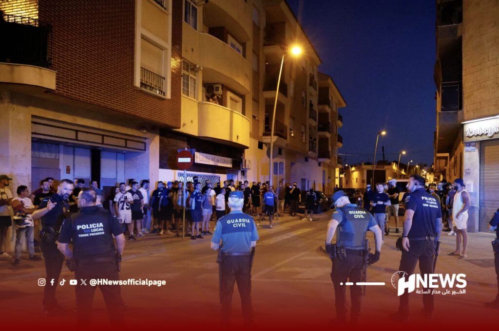 تفكيك خلية تحريضية ضد المغاربة في إسبانيا