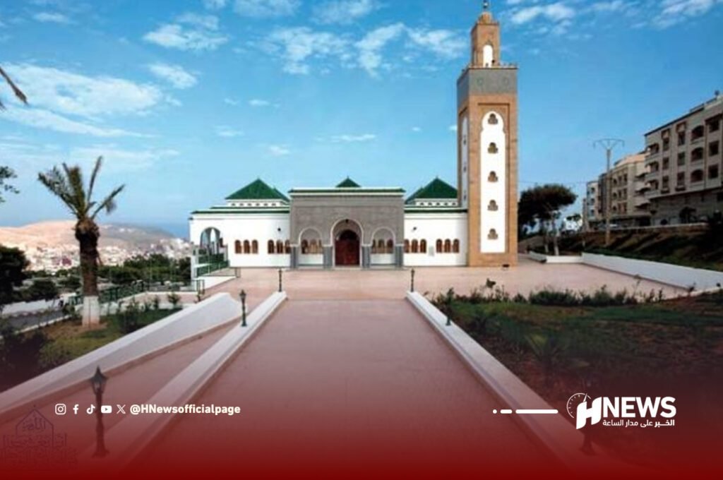 معتد يهاجم المصلين داخل مسجد محمد السادس بالحسيمة