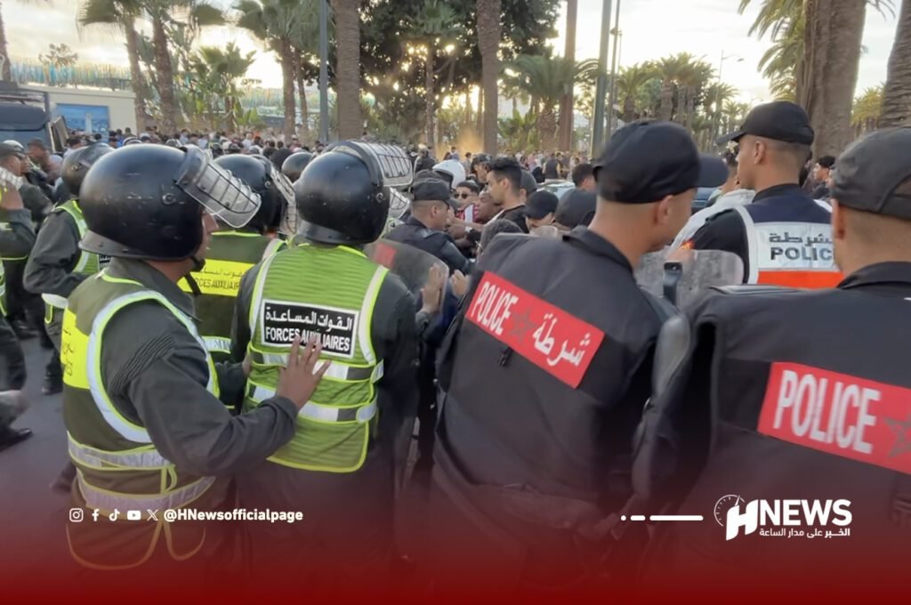 مواجهات أمن محتجين | H-NEWS آش نيوز مواجهات أمن محتجين