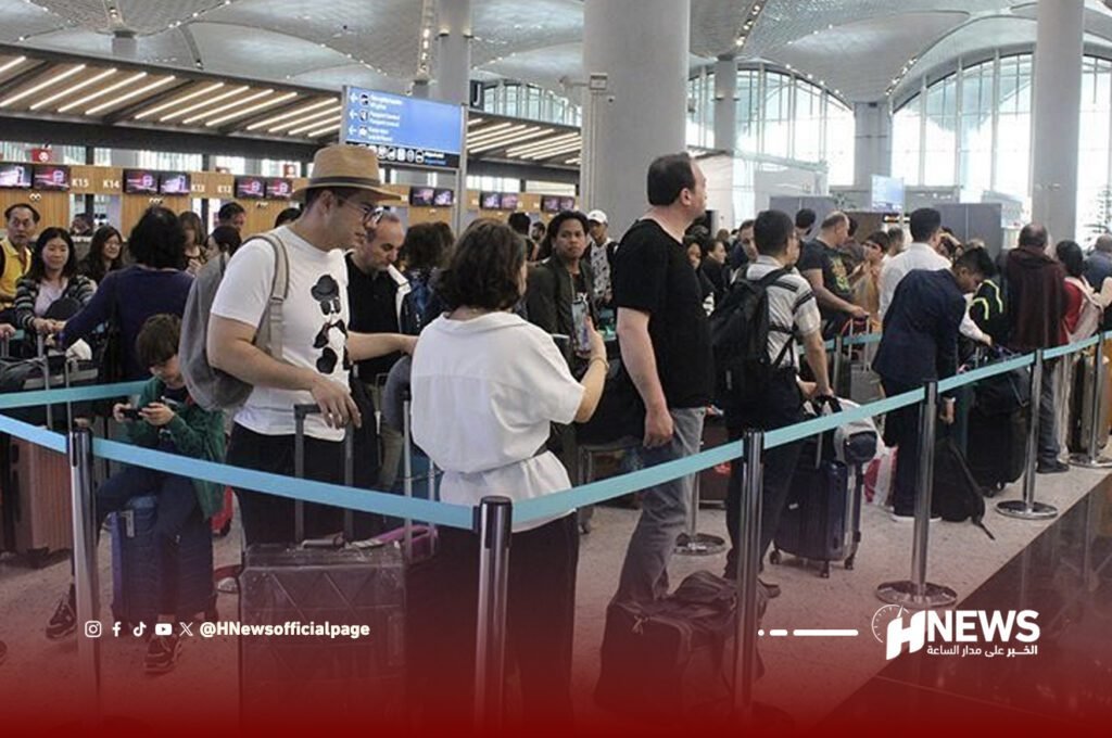 احتجاز أكثر من 100 مغربي بمطار إسطنبول ساعات طويلة