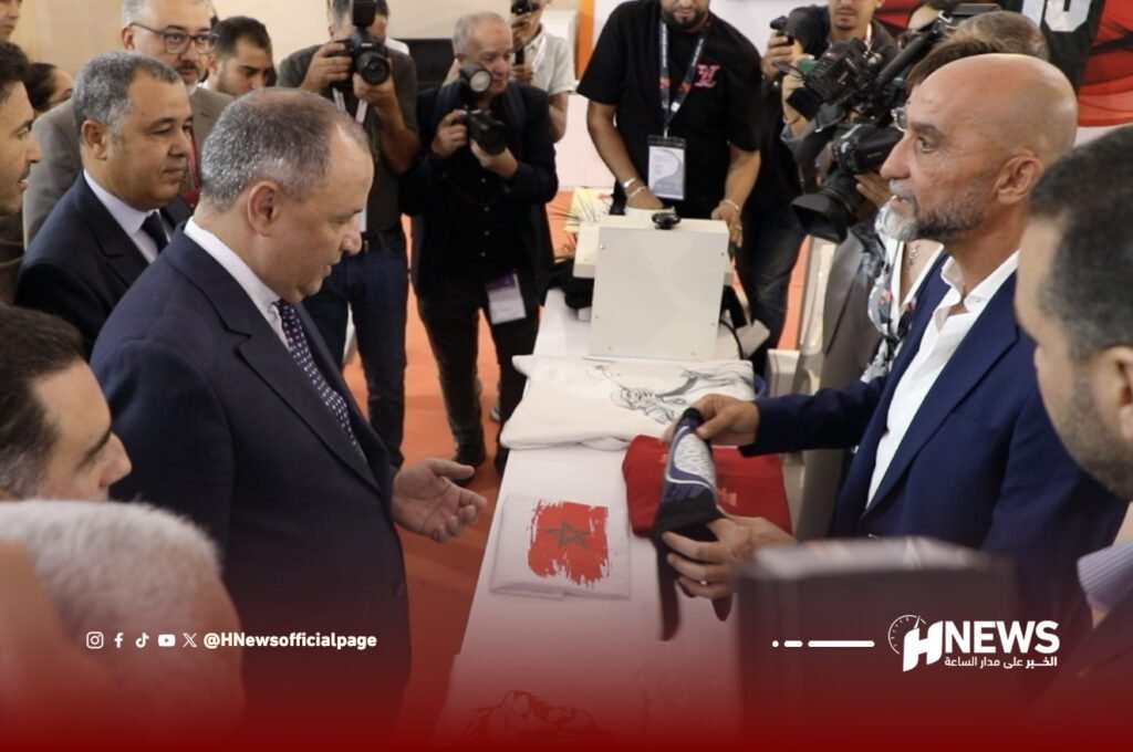 معرض النسيج والألبسة يفتتح دورته.. فيديو