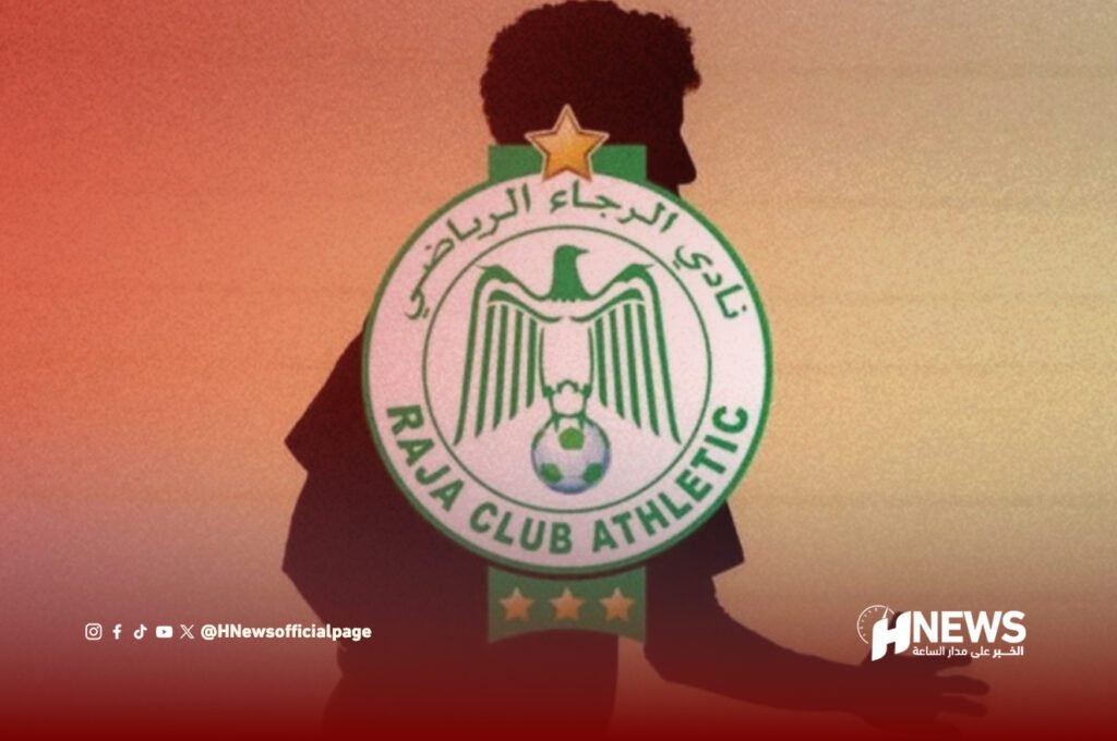 الرجاء يقترب من ضم نجم سابق للمنتخب المغربي
