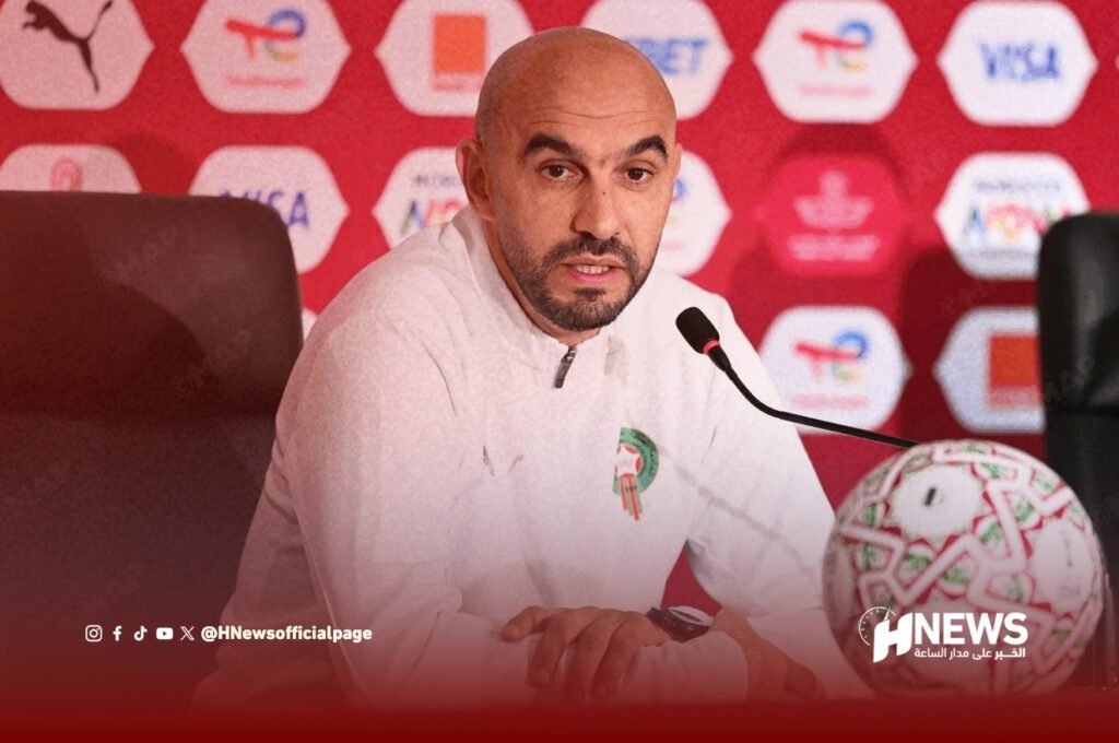 الركراكي يكشف تشكيلة المنتخب المغربي لمواجهة السنغال