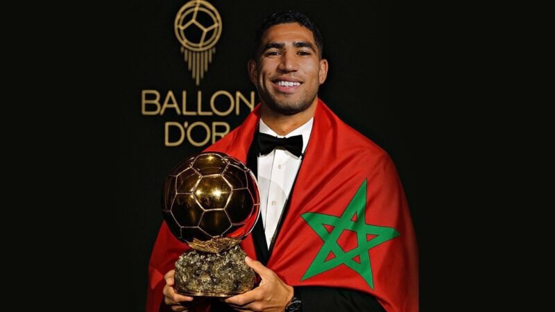 أشرف حكيمي ضمن أفضل لاعبي القرن 21 متفوقا على صلاح وماني