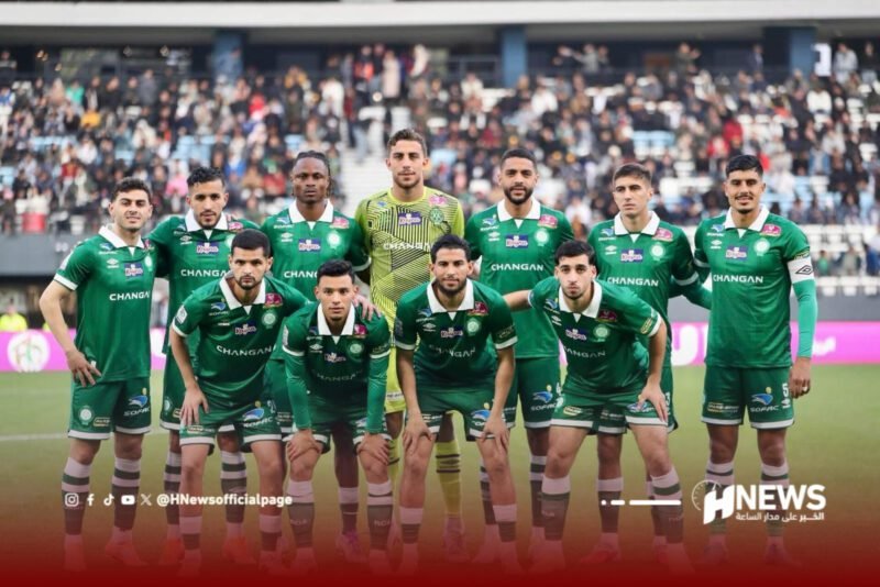 الرجاء الرياضي يواجه اتحاد طنجة وسط غيابات مؤثرة