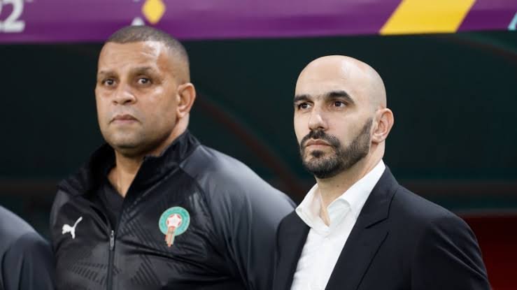 الركراكي وطاقمه يستأنفون العمل تحضيرا لمعسكر مارس