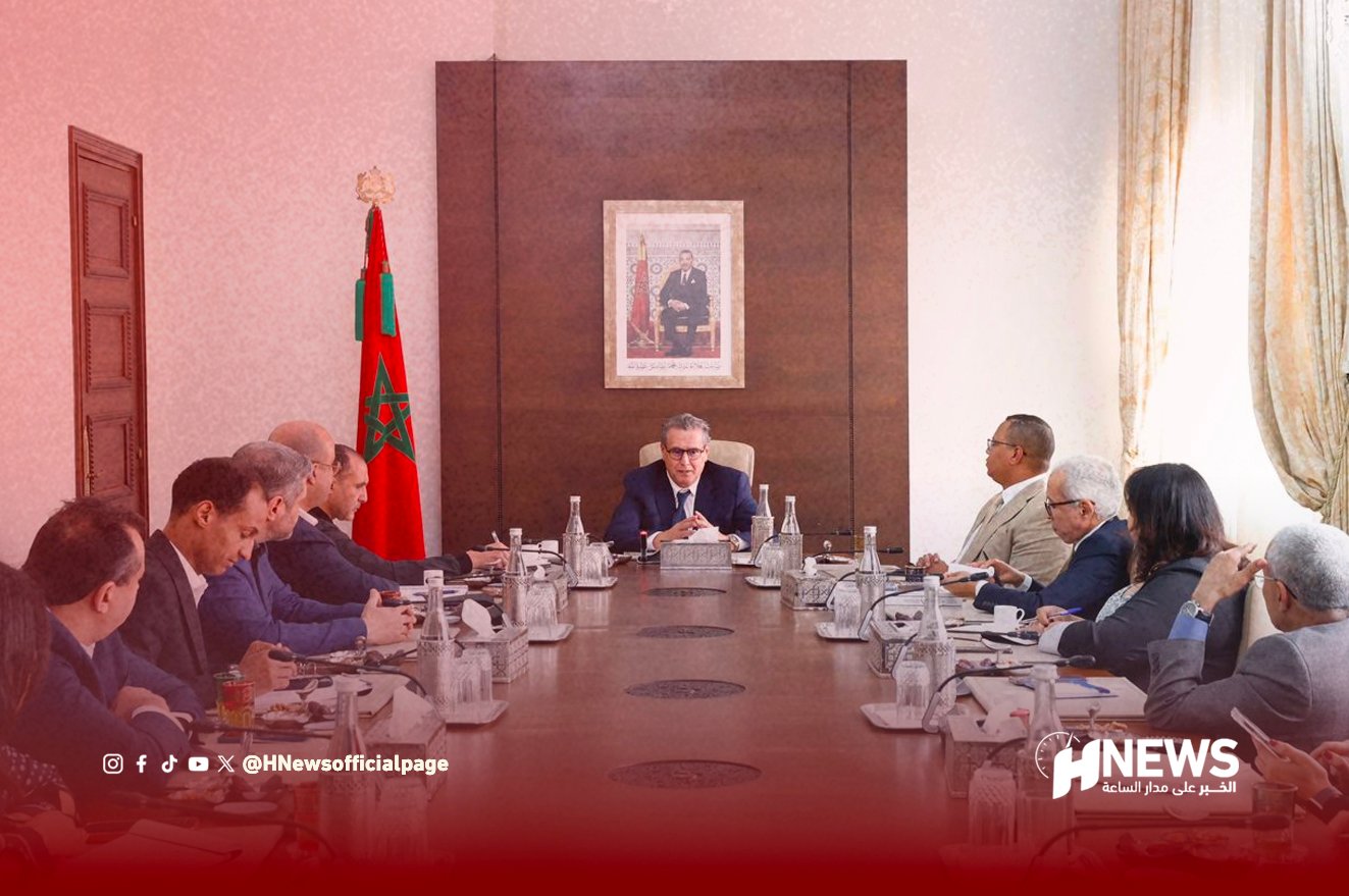 اجتماع رئيس الحكومة