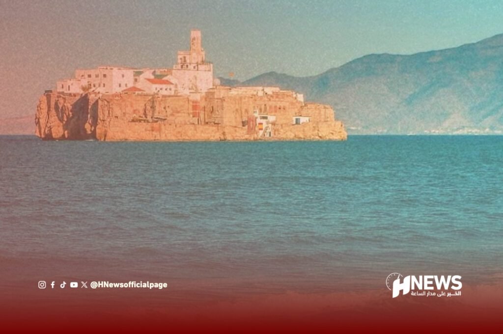 البحرية الملكية توقف جزائريين بساحل الحسيمة