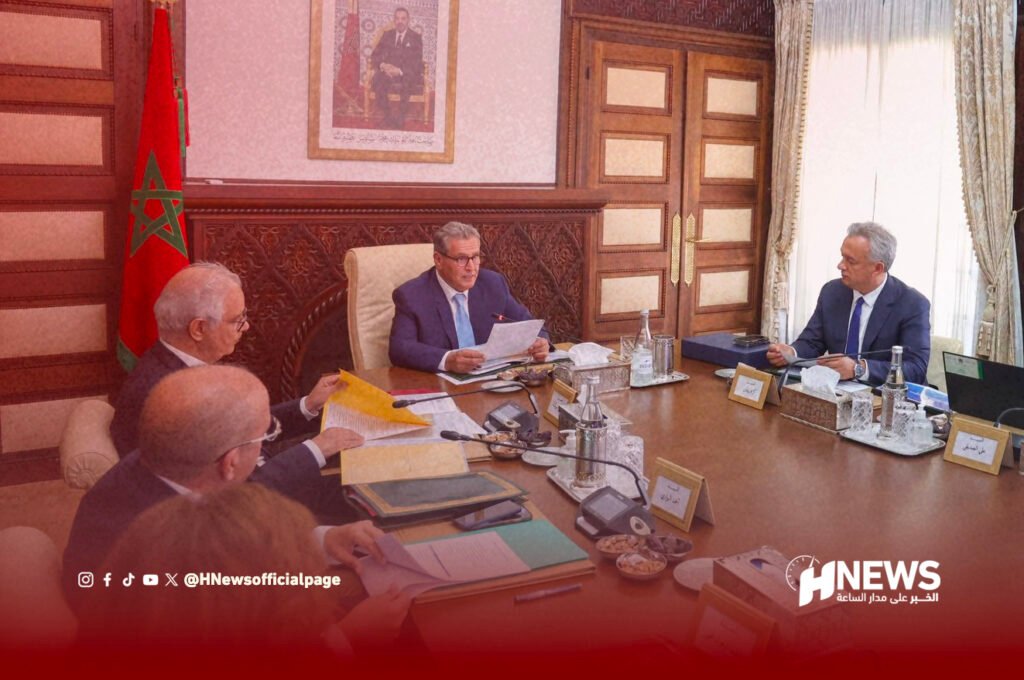 أخنوش يصادق على مشاريع استثمارية بـ42 مليار درهم