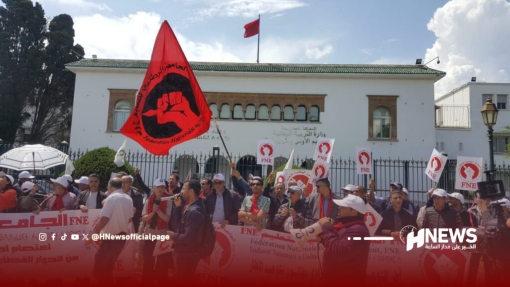 نقابة تعليمية تضغط على الوزارة لإطلاق حركتين انتقاليتين
